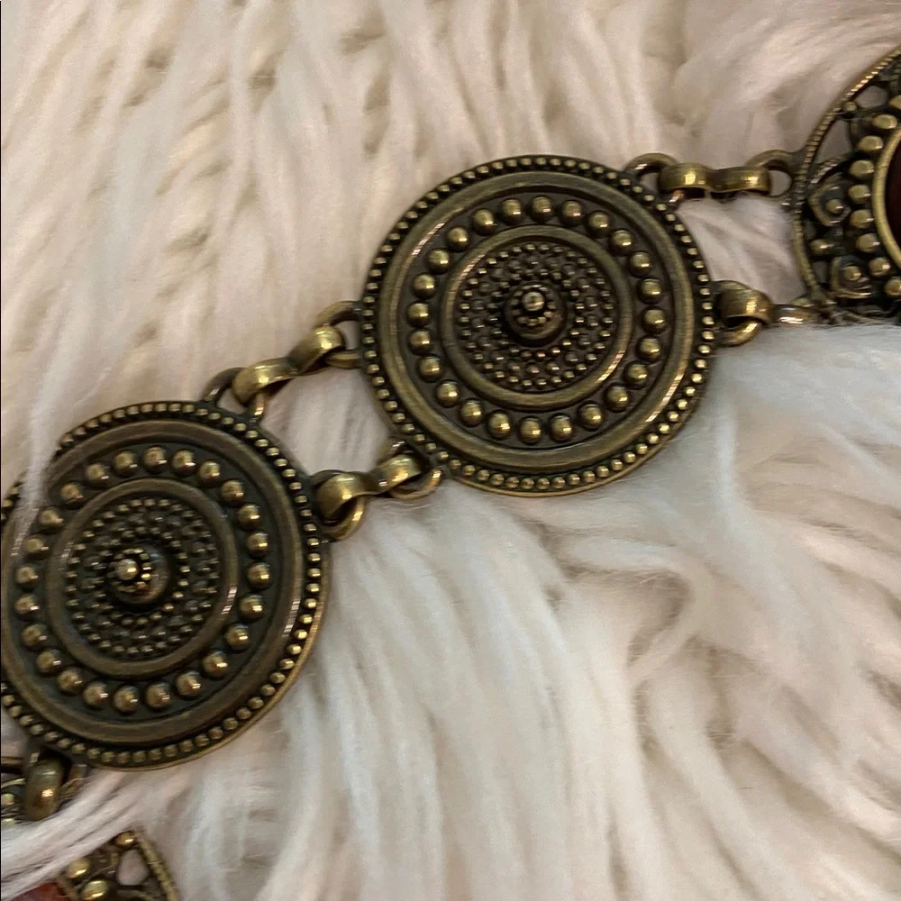 Vintage Style Medallion Belt with Brown Accents length 40” excellent condition - Picture 5 of 8